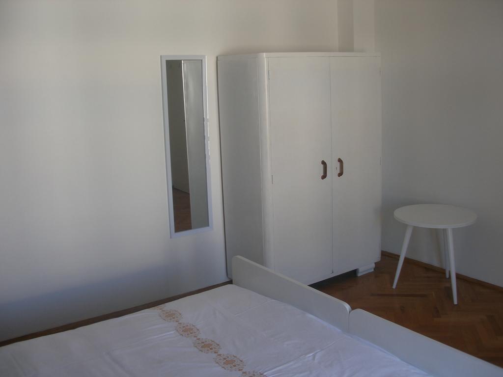 Guesthouse Franko Vela Luka Bilik gambar
